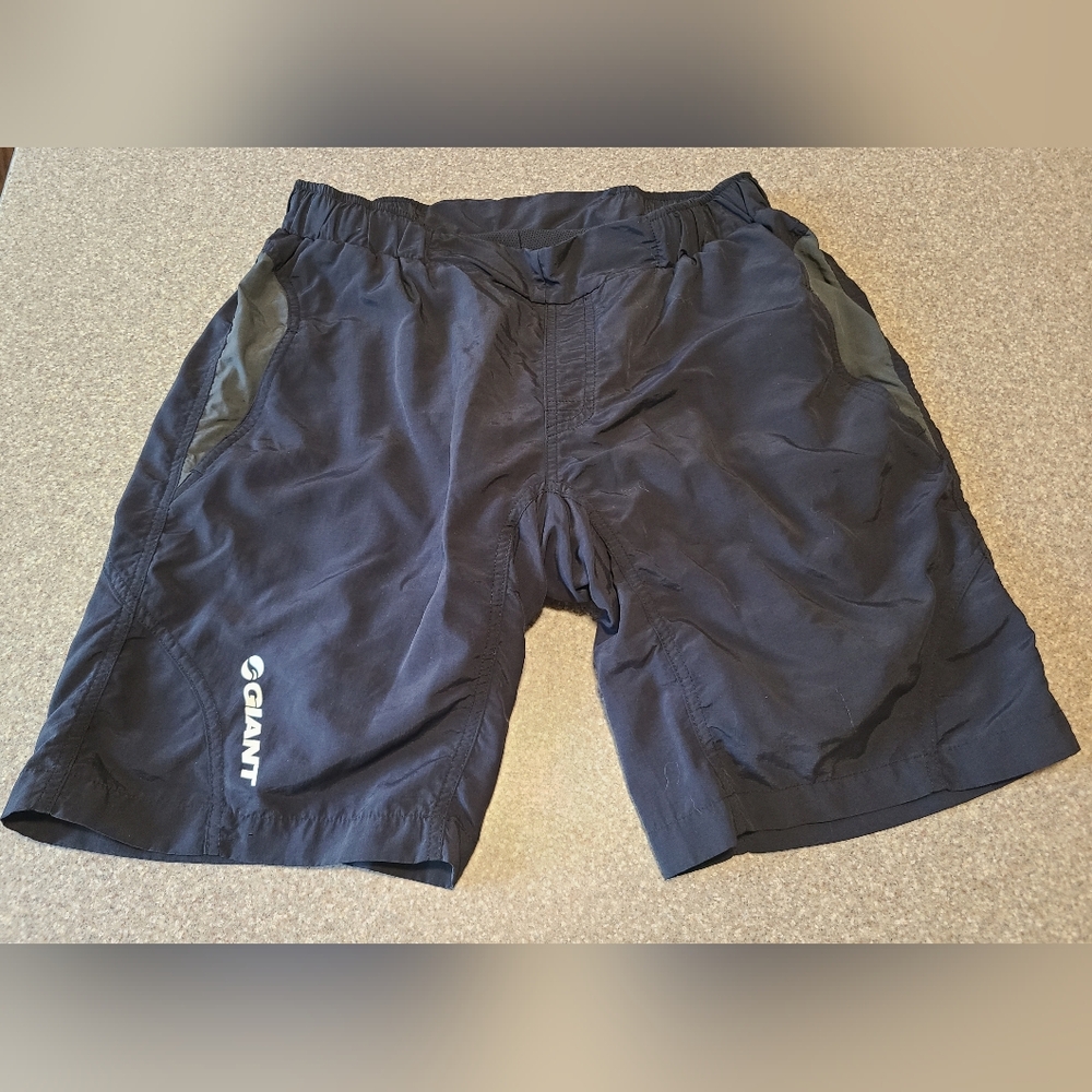 Mens Giant Cycling Short Size Xl